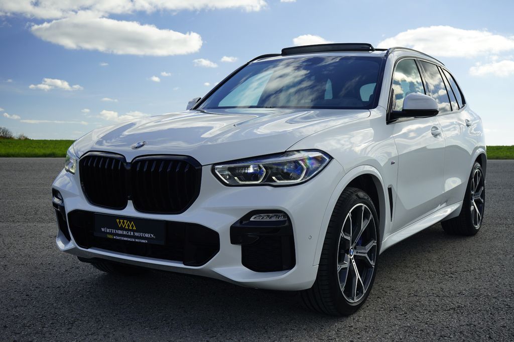 BMW X5 M50 2021