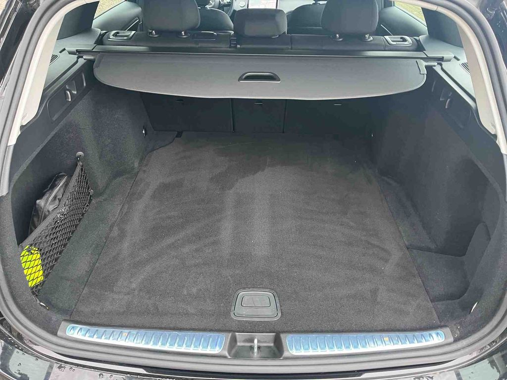 Mercedes-Benz C 200 2023