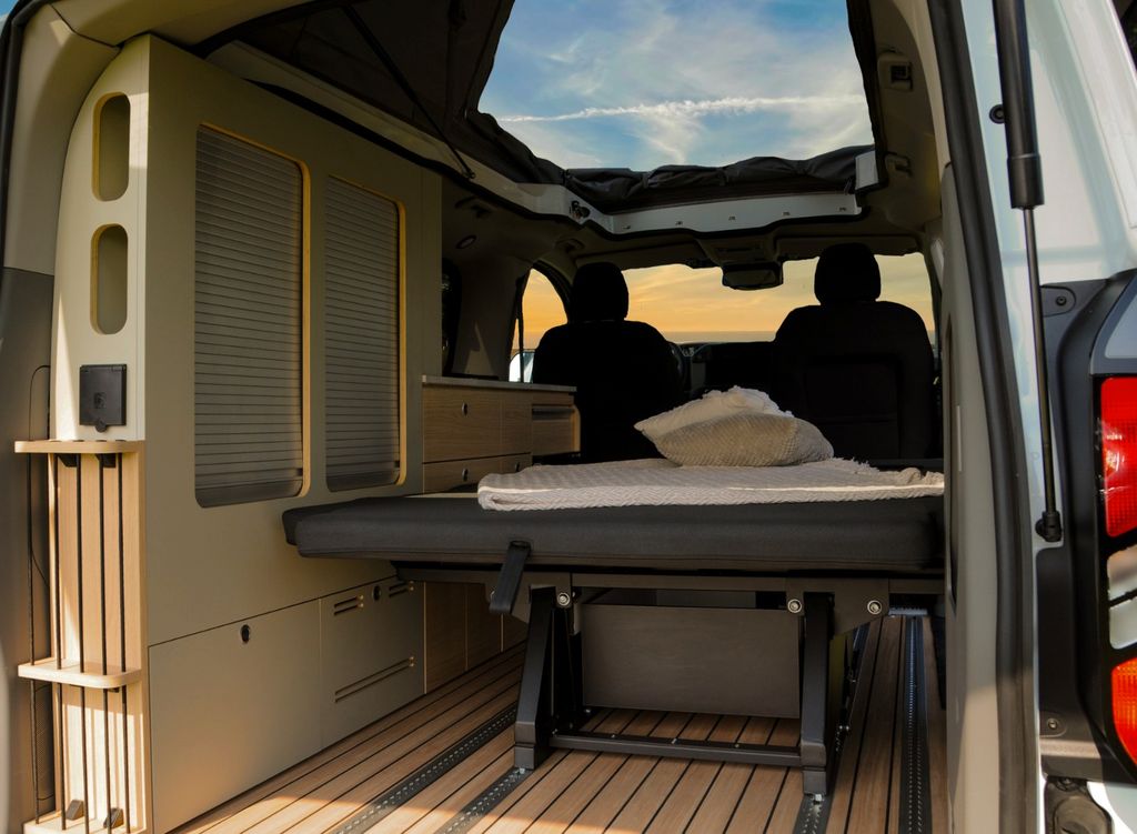 Ford Transit Custom 2024