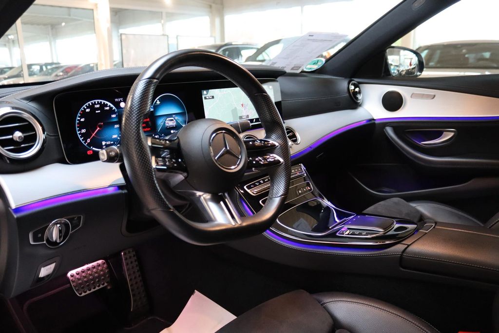 Mercedes-Benz E 300 2022