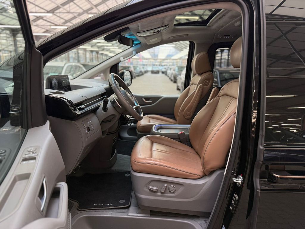 Hyundai STARIA 2022