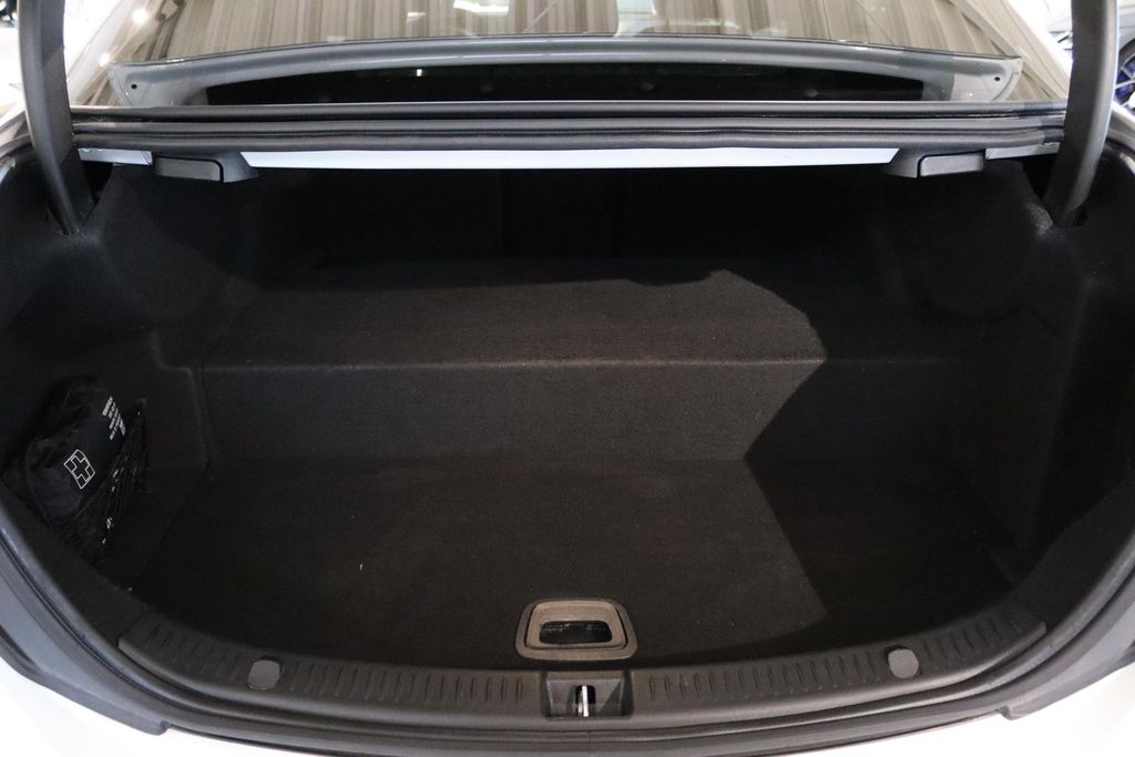 Mercedes-Benz E 300 2022