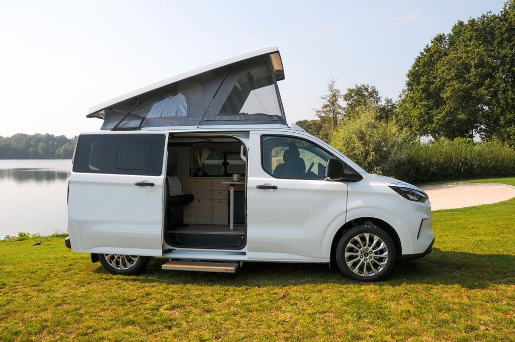 Ford Transit Custom 2024