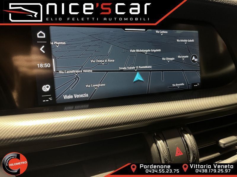 Alfa Romeo Stelvio 2023