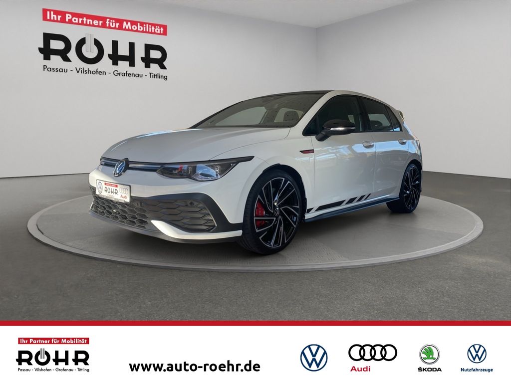 Volkswagen Golf 2024