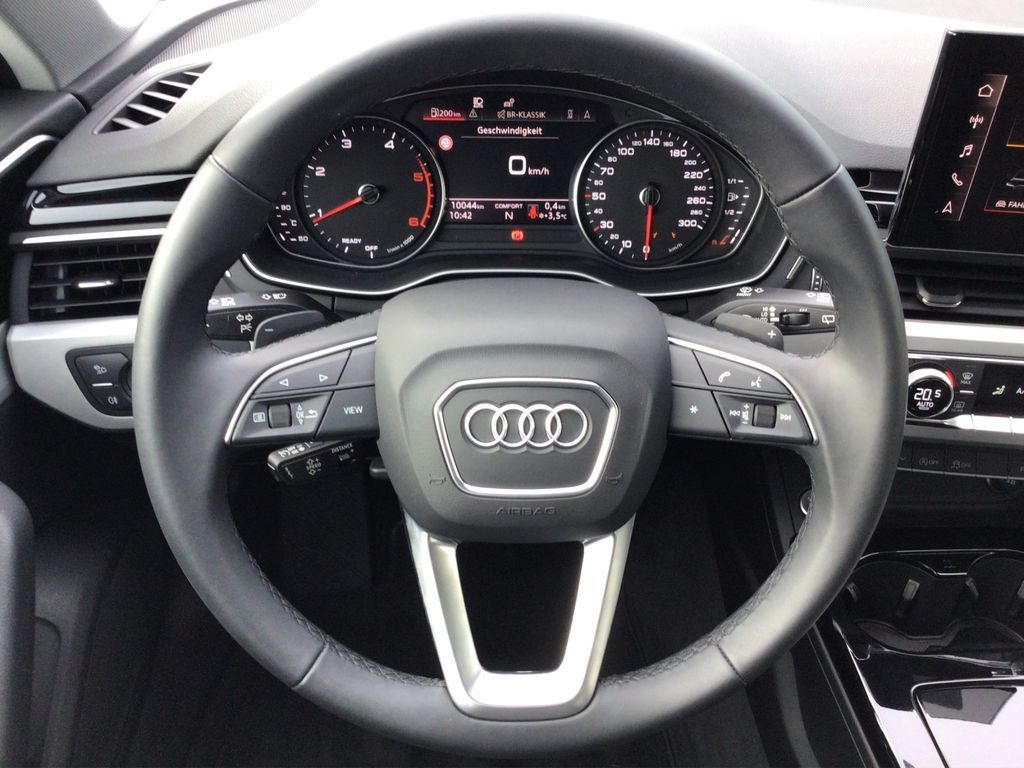 Audi A4 2024