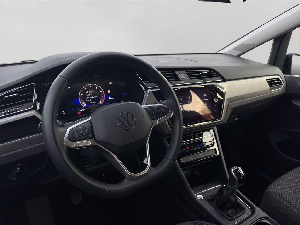 Volkswagen Touran 2024