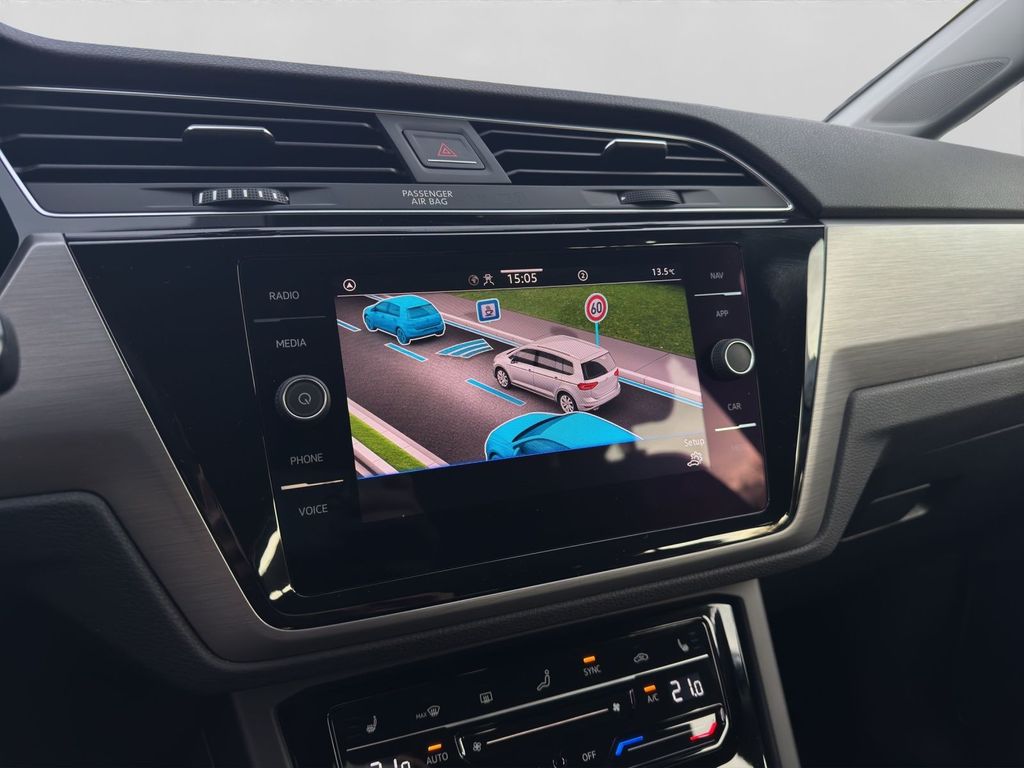 Volkswagen Touran 2024