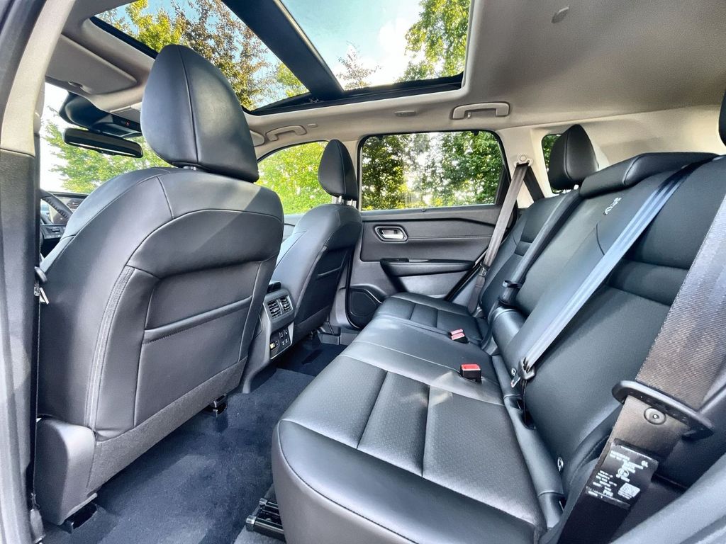 Nissan X-Trail 2025
