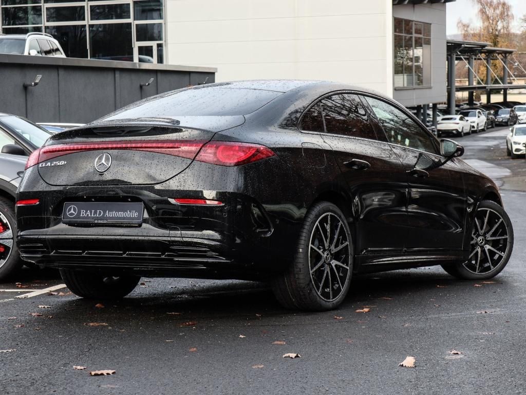 Mercedes-Benz CLA 250 2025