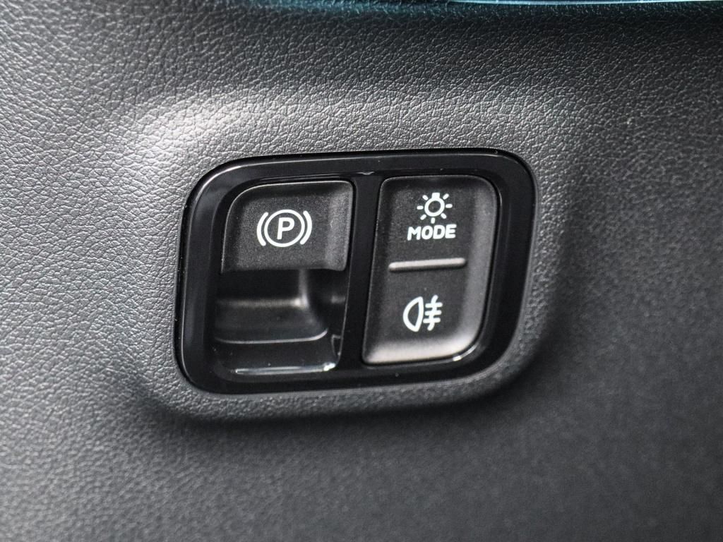 Mercedes-Benz CLA 250 2025