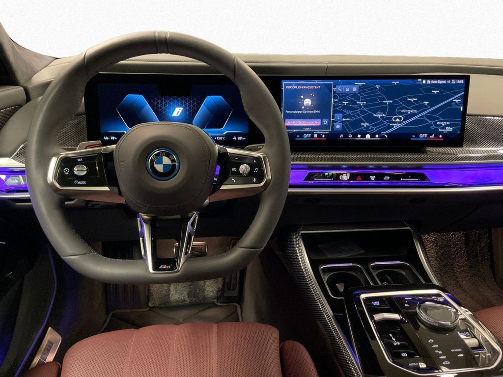BMW i7 2025