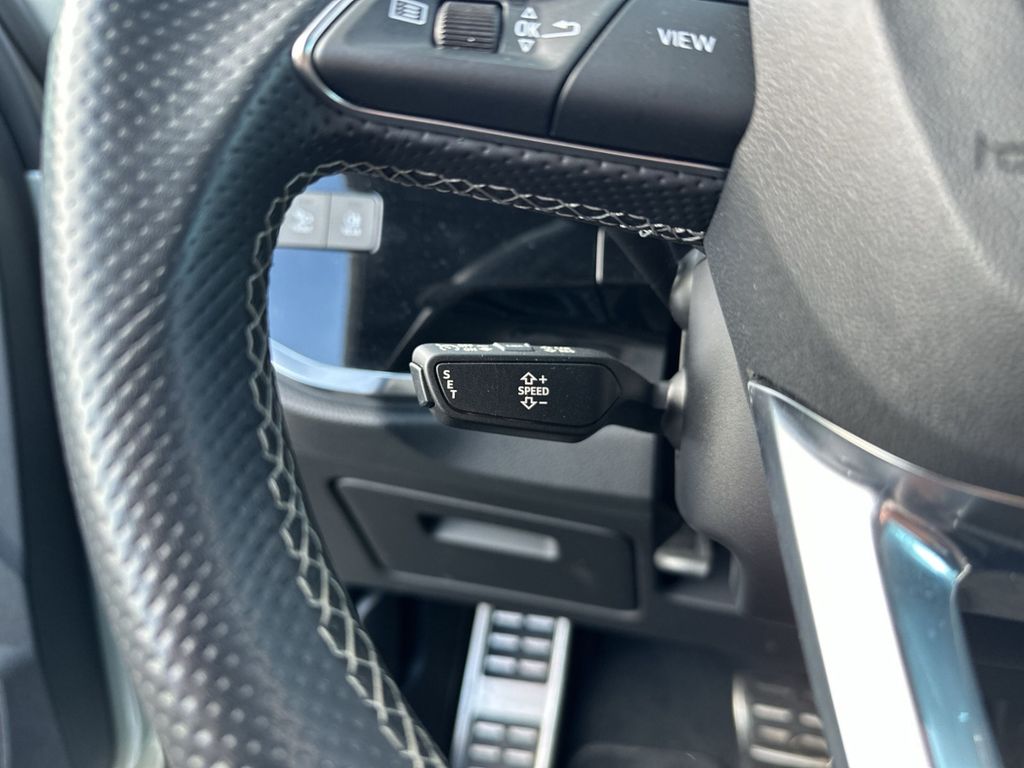 Audi Q3 2021