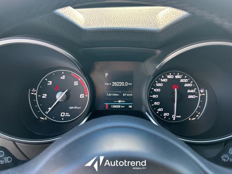 Alfa Romeo Stelvio 2019