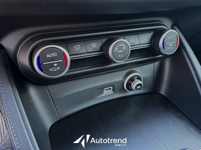 Alfa Romeo Stelvio 2019