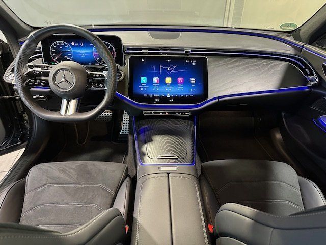 Mercedes-Benz E 220 2025