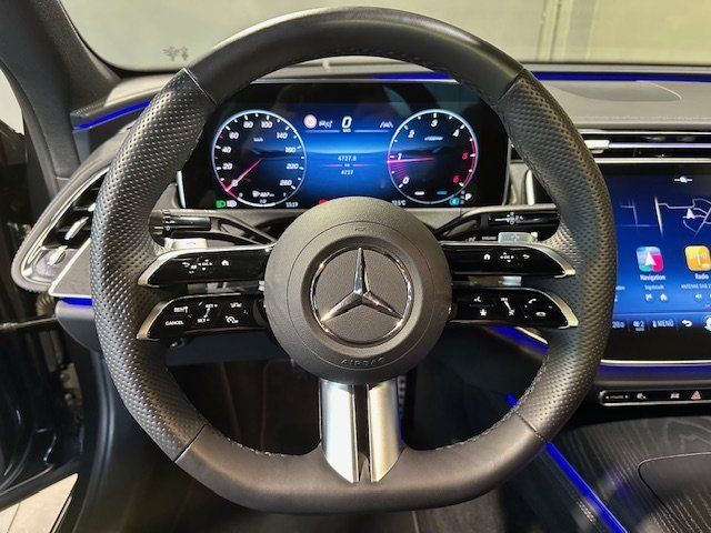 Mercedes-Benz E 220 2025