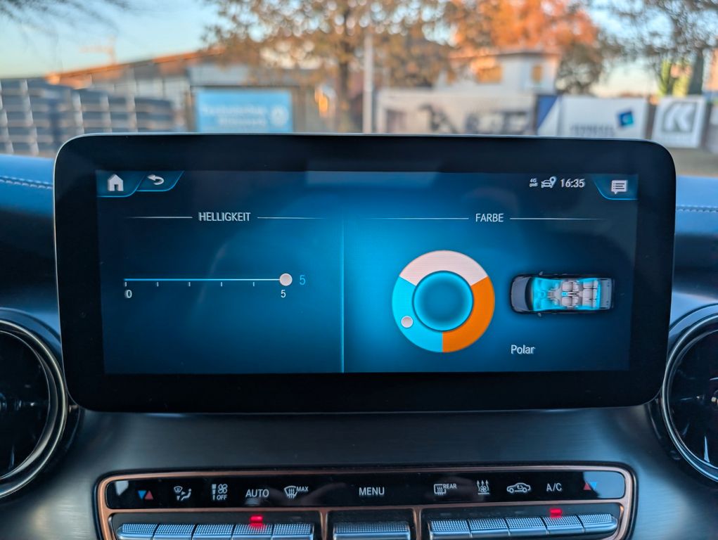 Mercedes-Benz EQV 2021