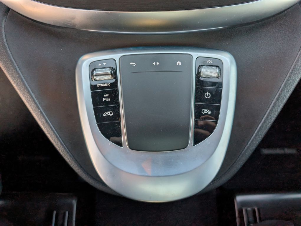 Mercedes-Benz EQV 2021