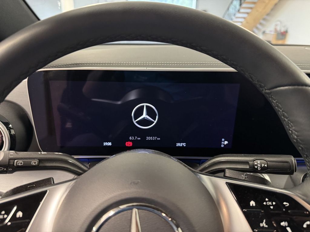 Mercedes-Benz EQV 2024