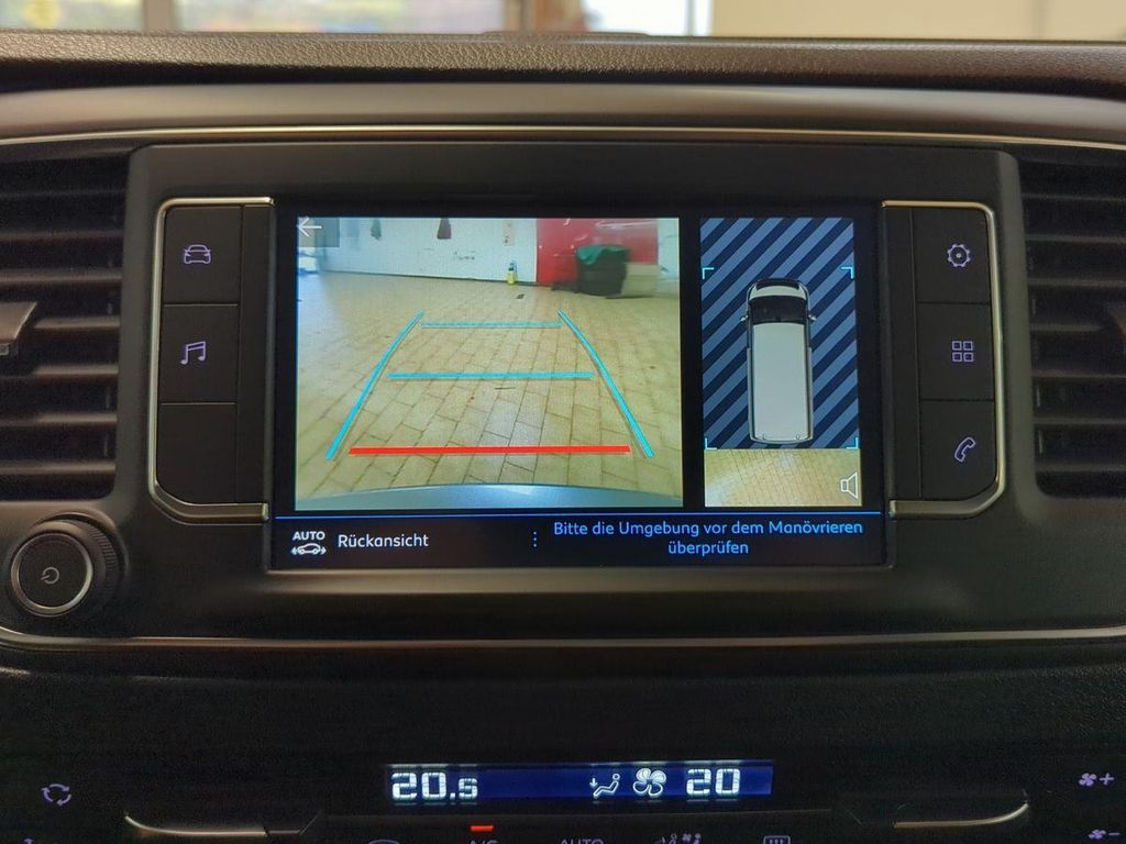 Peugeot Traveller 2021