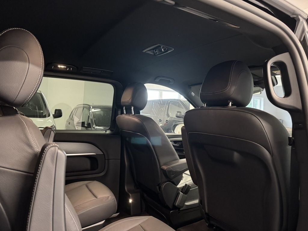 Mercedes-Benz EQV 2024