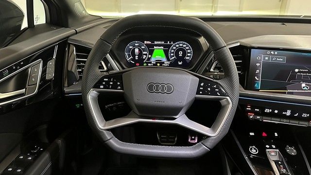 Audi Q4 e-tron 2025