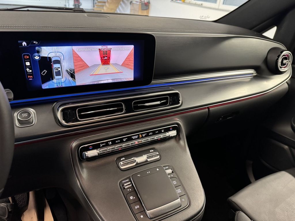 Mercedes-Benz EQV 2024