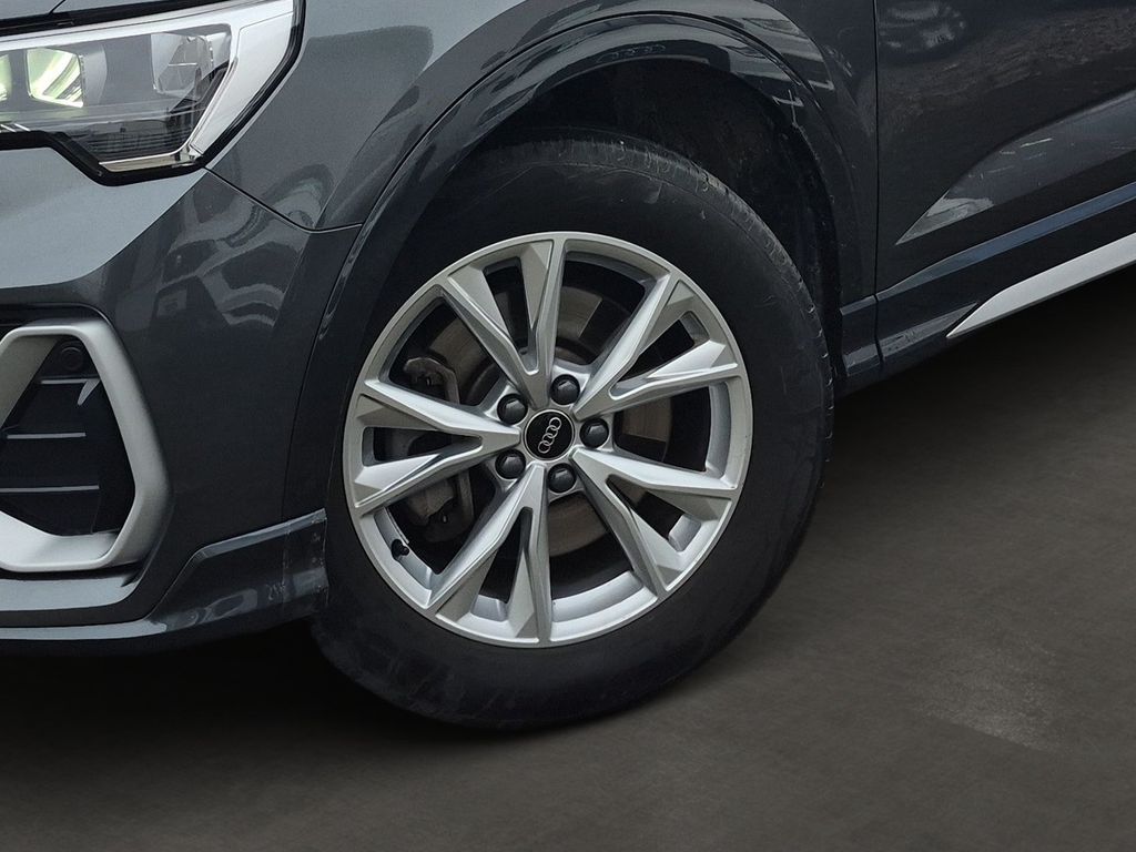 Audi Q3 2023