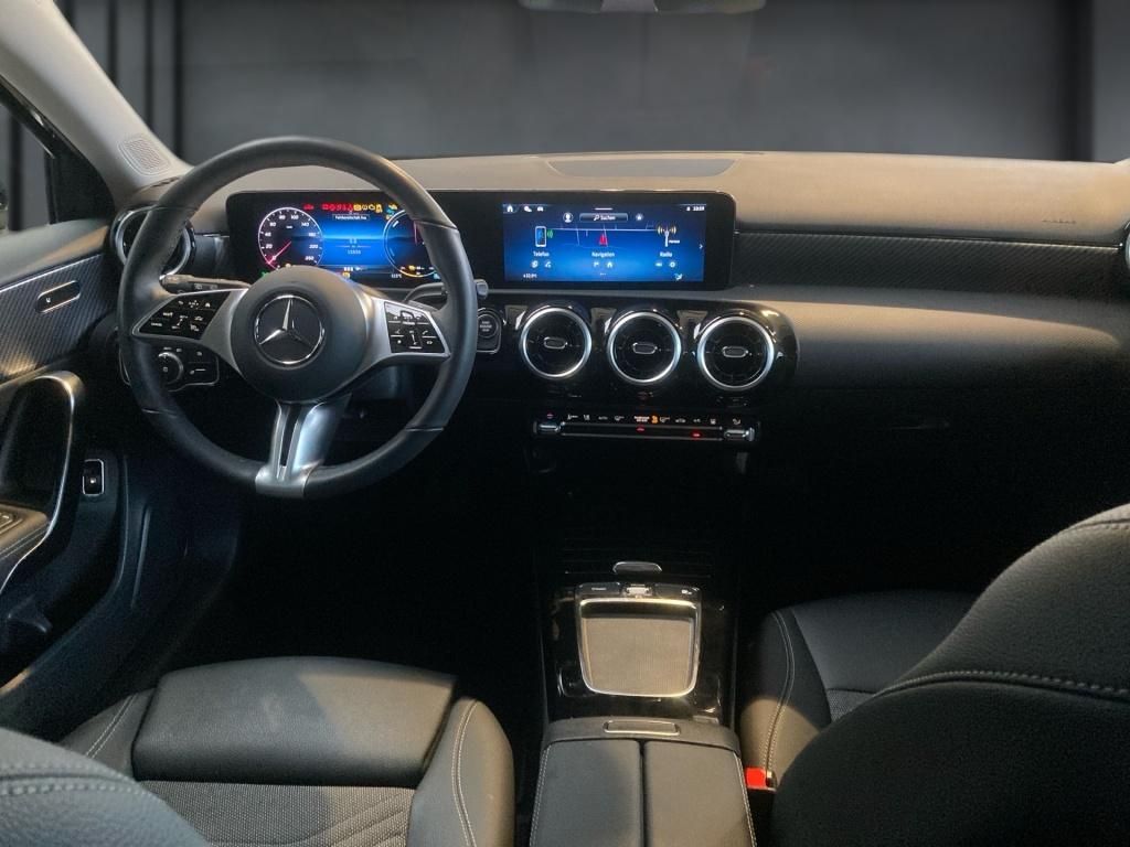 Mercedes-Benz A 250 2024