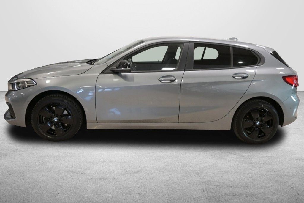 BMW 116 2022