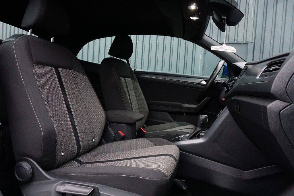 Volkswagen T-Roc 2021