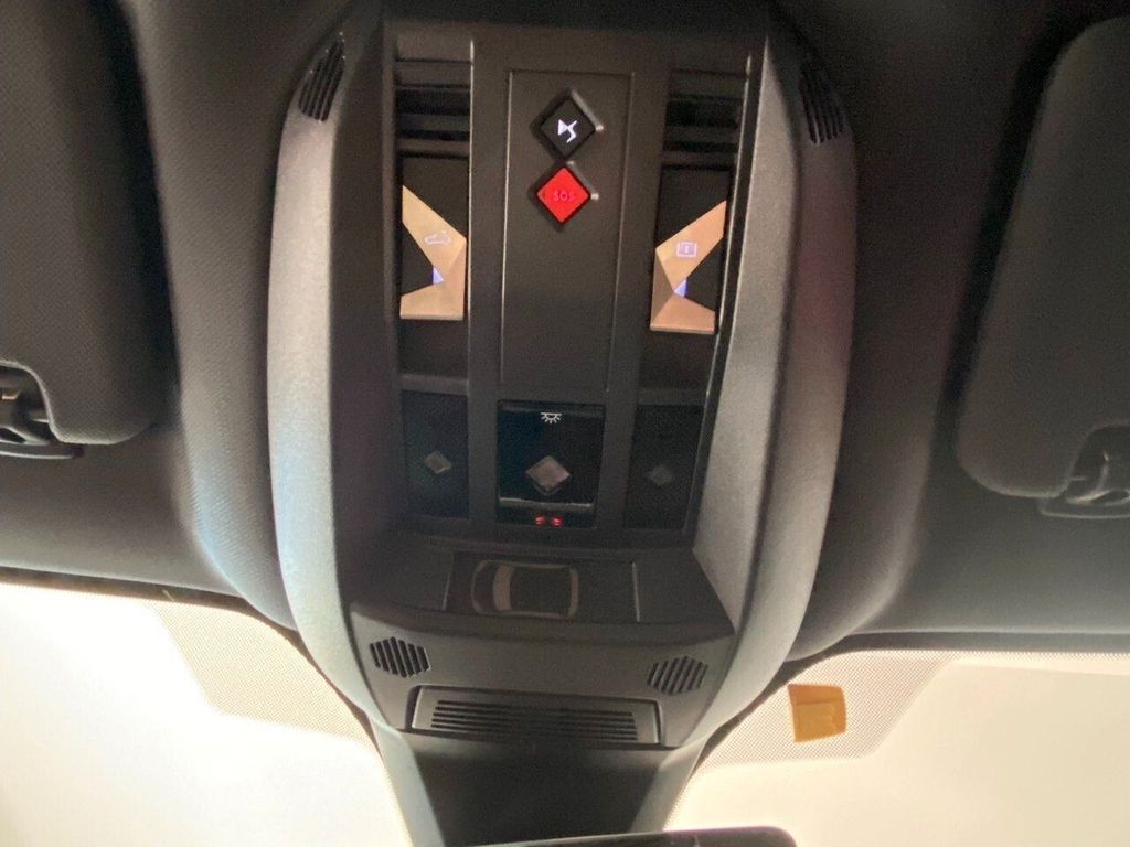 DS Automobiles DS7 (Crossback) 2022