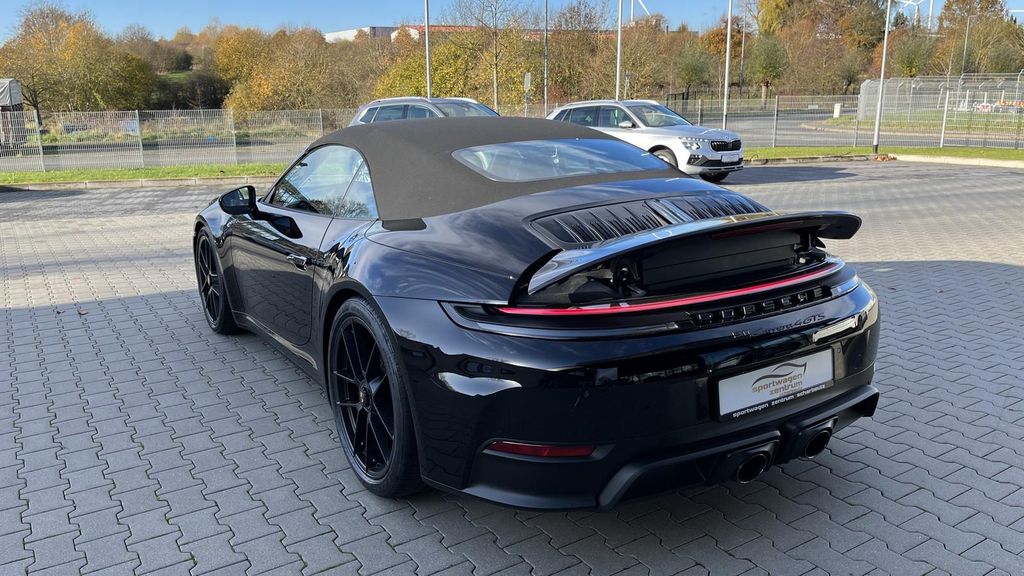 Porsche 992 2025