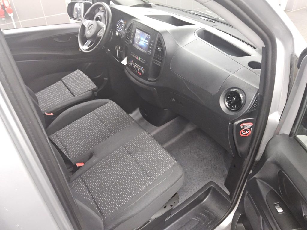 Mercedes-Benz Vito 2023