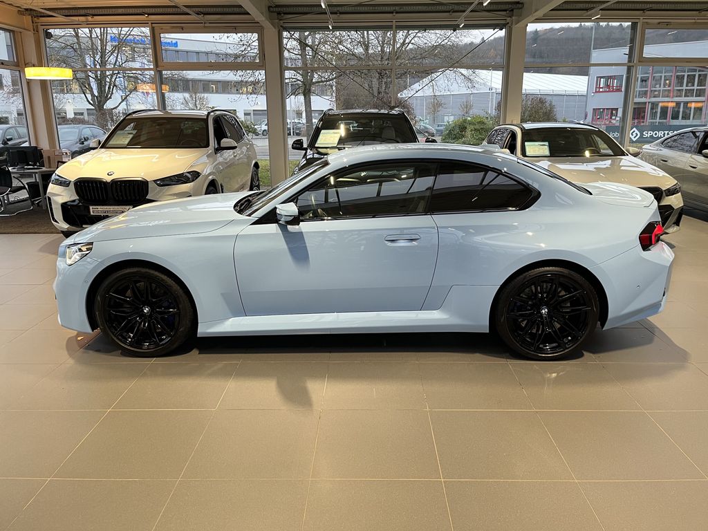 BMW M2 2025