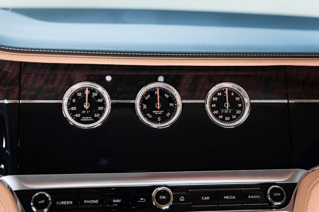 Bentley Continental GT 2025