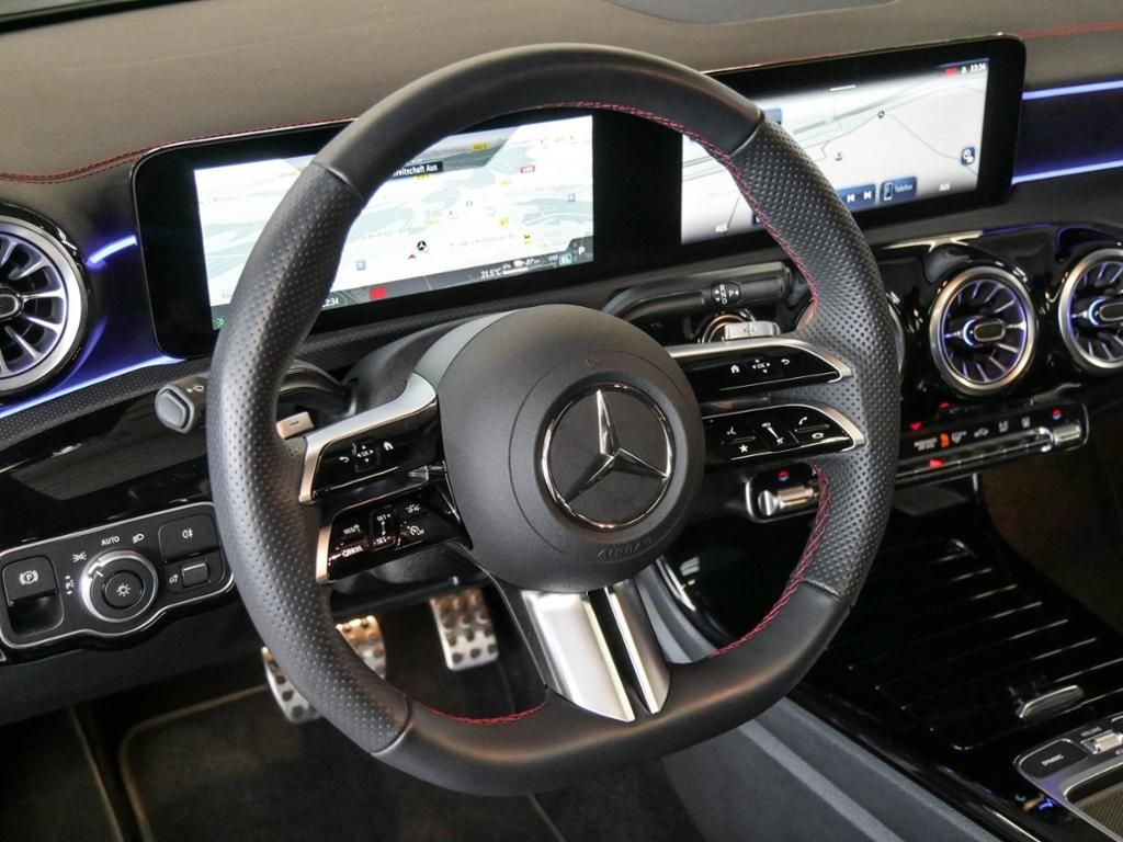 Mercedes-Benz CLA 250 2025