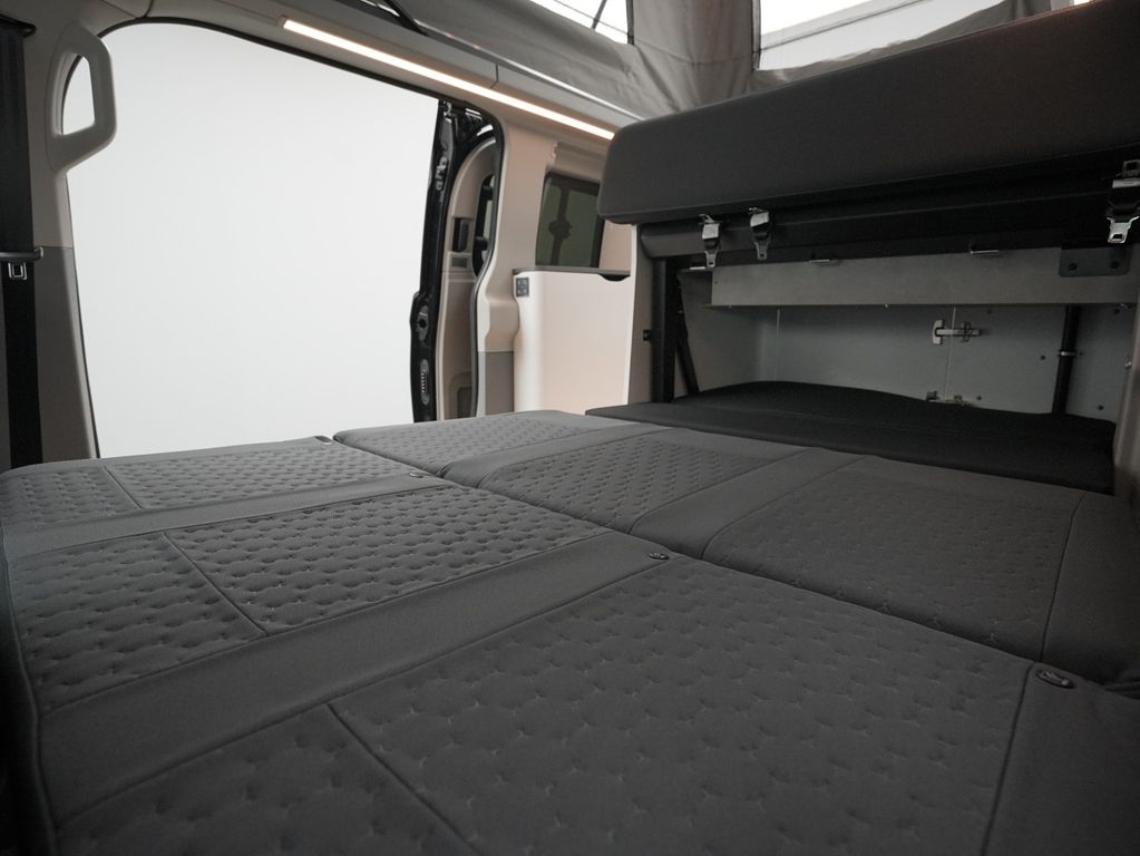 Ford Tourneo Custom 2025