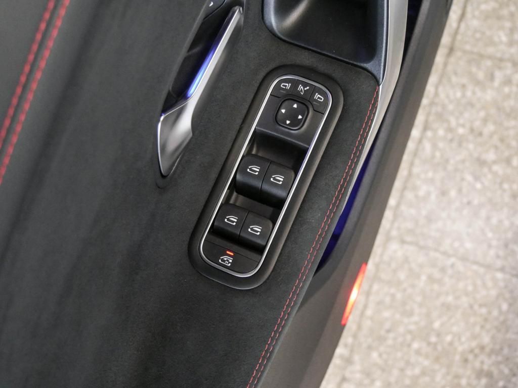 Mercedes-Benz CLA 250 2025