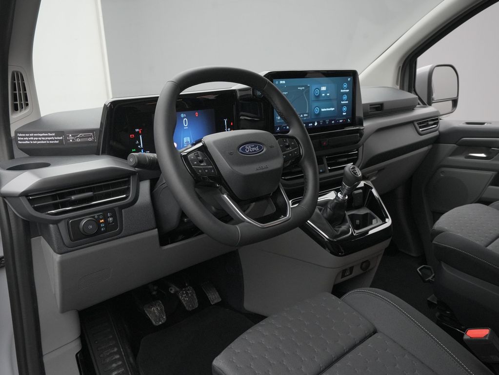 Ford Tourneo Custom 2025