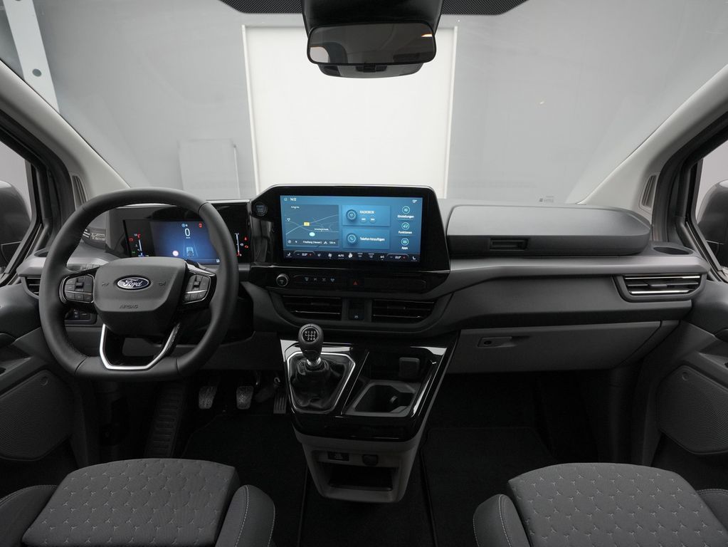 Ford Tourneo Custom 2025