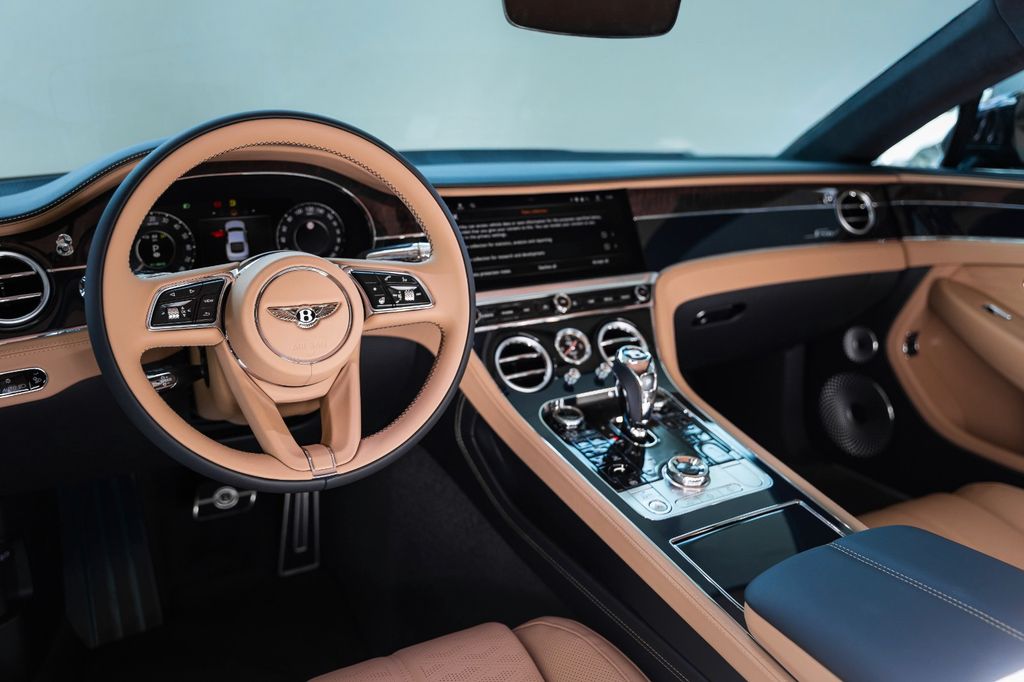 Bentley Continental GT 2025