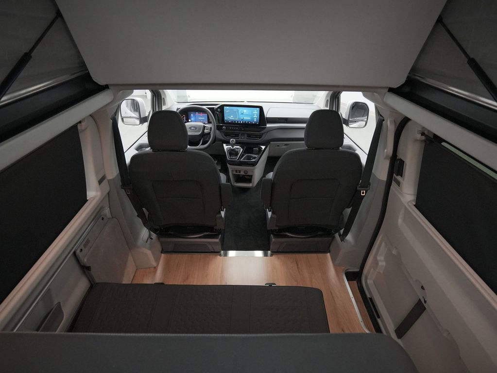 Ford Tourneo Custom 2025