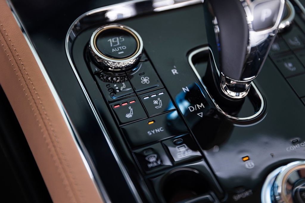 Bentley Continental GT 2025