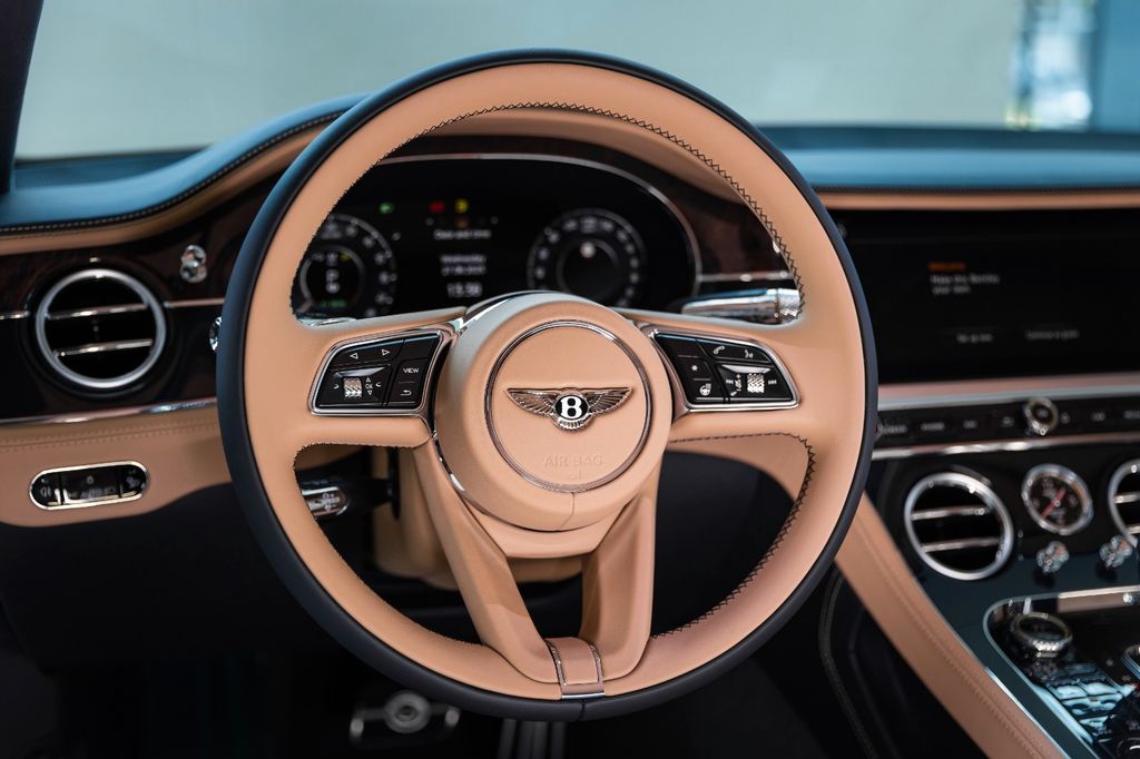 Bentley Continental GT 2025