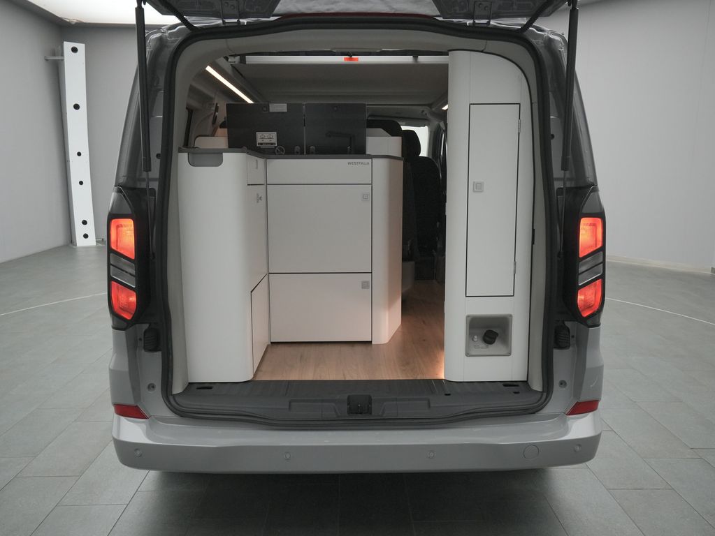 Ford Tourneo Custom 2025