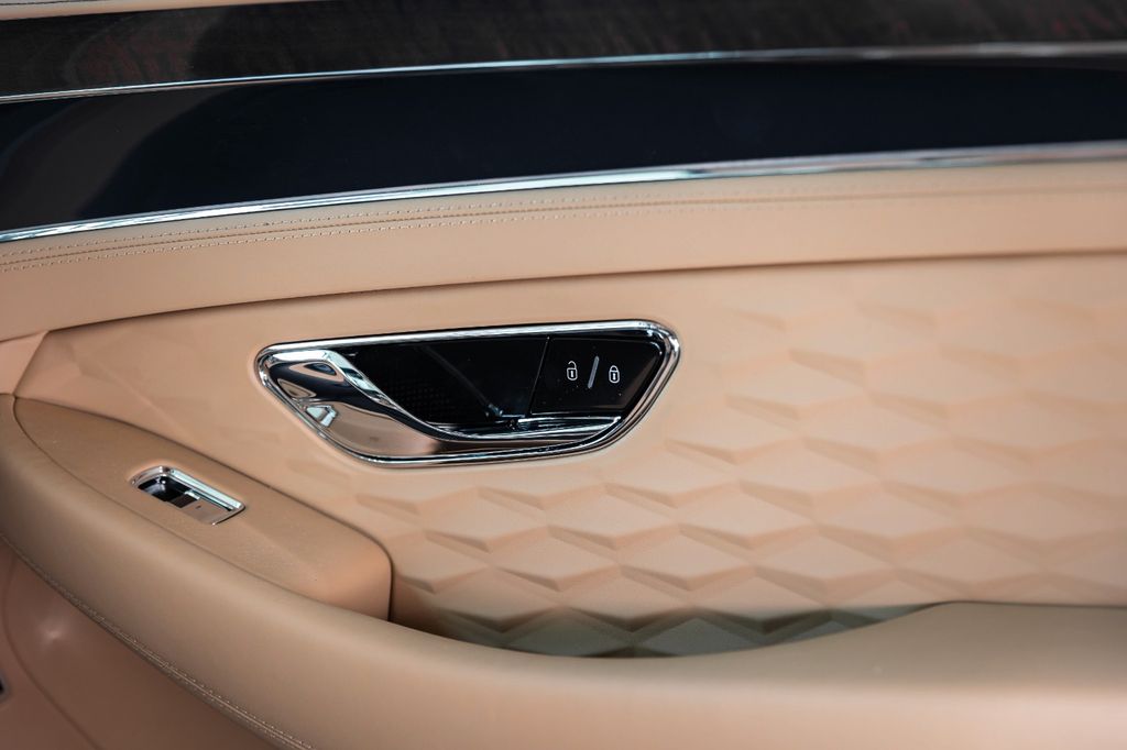 Bentley Continental GT 2025