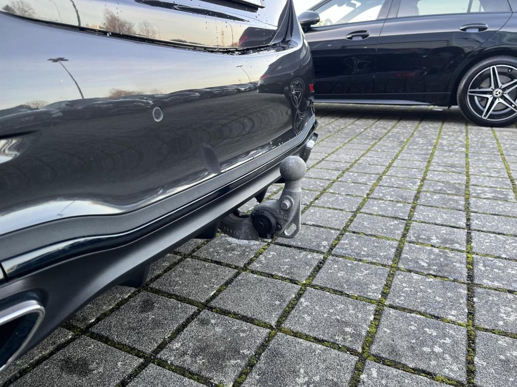 Mercedes-Benz C 200 2024