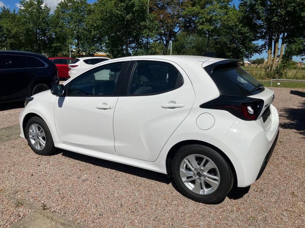 Mazda 2 Hybrid 2025